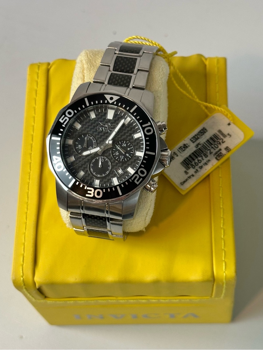 Invicta Pro Diver Model 17253 Men's 45 mm Silver Stainless Steel Chrono Watch